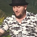 Маер, 33 года