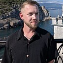 Виктор, 33 года