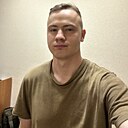 Максим, 24 года