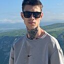 Денис, 21 год