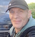 Максим, 44 года
