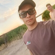 Фотография мужчины Даниил, 22 года из г. Харцызск