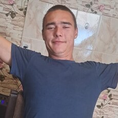 Фотография мужчины Егорик, 23 года из г. Павловск (Воронежская Обл)
