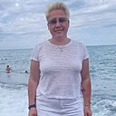 Аделя, 42 года