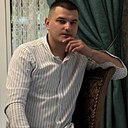 Илья, 32 года