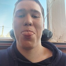 Фотография мужчины Матвей, 24 года из г. Сургут