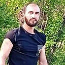 Али, 32 года