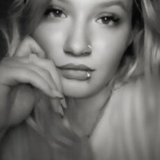 Фотография девушки Кристина, 19 лет из г. Глазов