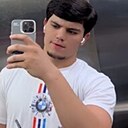 Zafar, 21 год