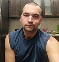 Михаил, 34 года