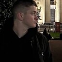 Олег, 21 год