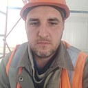 Роман, 33 года