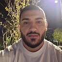Аро, 22 года