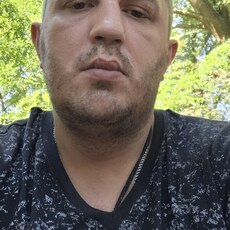 Фотография мужчины Валерий, 32 года из г. Петрозаводск
