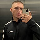 Данил, 22 года