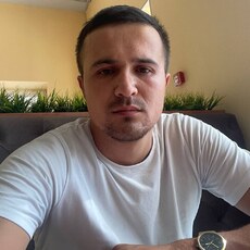 Фотография мужчины Сарвар, 31 год из г. Волжский