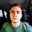 Максим, 22 года