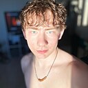 Анатолий, 20 лет
