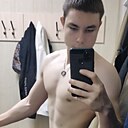 Миша, 18 лет