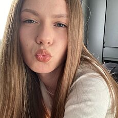 Фотография девушки Кристинка, 19 лет из г. Минск