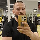 Искандер, 28 лет