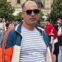 Миша, 42 года