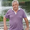 Виктор, 64 года
