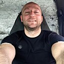 Михаил, 32 года