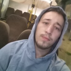 Фотография мужчины Андрей, 22 года из г. Усть-Каменогорск