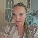 Окса, 43 года