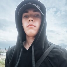 Фотография мужчины Miron, 21 год из г. Саратов