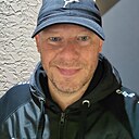Денис, 33 года