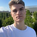 Роман, 25 лет