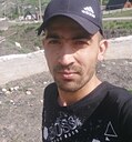 Макс, 24 года