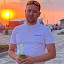 Лев, 34 года