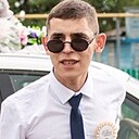 Максим, 22 года