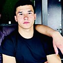 Султан, 20 лет