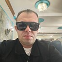 Макс, 33 года
