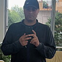 Zura, 33 года