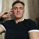 Молодой, 45 лет