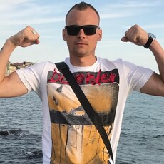 Фотография мужчины Алексакдр, 33 года из г. Сургут