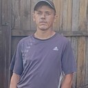 Валера, 33 года