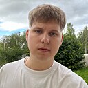 Мотя, 20 лет