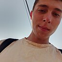 Илья, 21 год