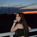 Полина, 23 года