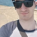 Денис, 23 года