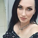 Crystal, 51 год