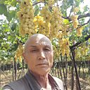 Тахир, 62 года