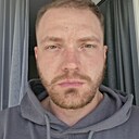 Артём, 33 года
