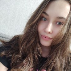 Фотография девушки Викуся, 23 года из г. Красноярск